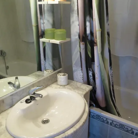 Huesca 19 * Ρόζες